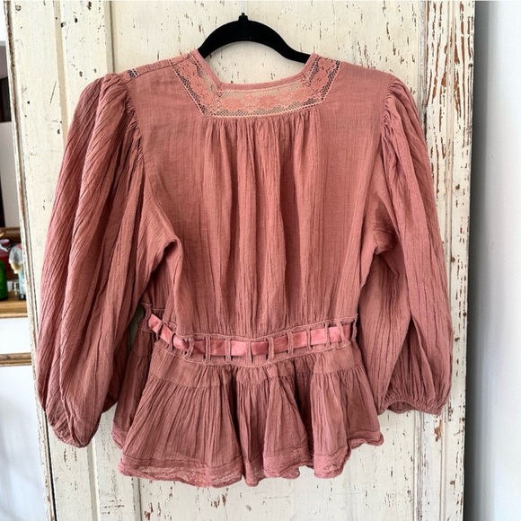 FREE PEOPLE ROSE FAVORITE
ROMANCE TOP  Size:XS Color:Rose - Picture 7 of 7
